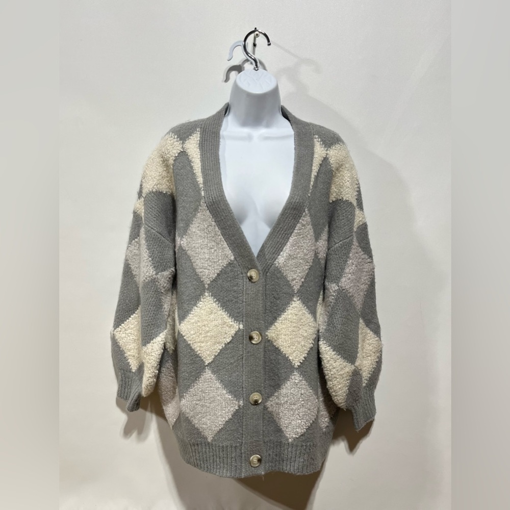 Cy Fashion Argyle Patterned Women's Oversized Sweater Cardigan Size Small NWT‎